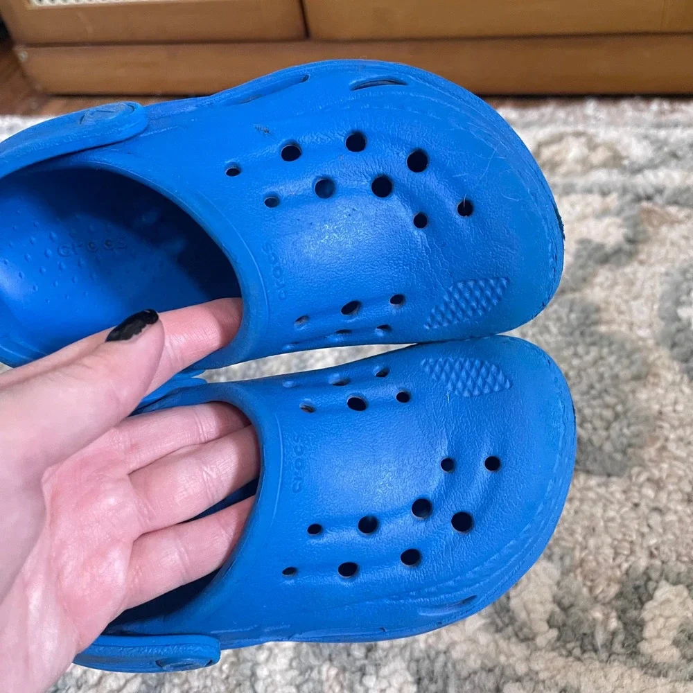 Crocs Toddler Size C10 Boy Baya Clogs Slip-On Blue Pool Hiking Sandal Water
